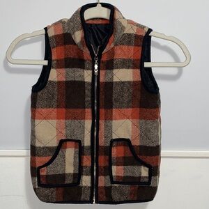 Toddler Flannel quilted vest super cute, Plaid Sleeveless Vest with pockets